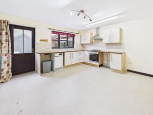 Dining Kitchen- click for photo gallery